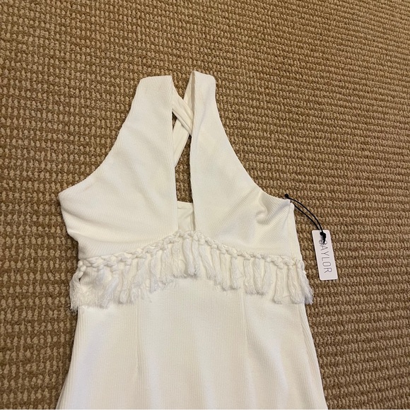 Saylor Astor Fringe Midi Dress in White Medium NWT - Picture 4 of 11